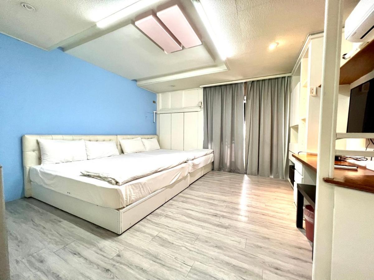 逢甲mickey House Appartement Taichung Buitenkant foto